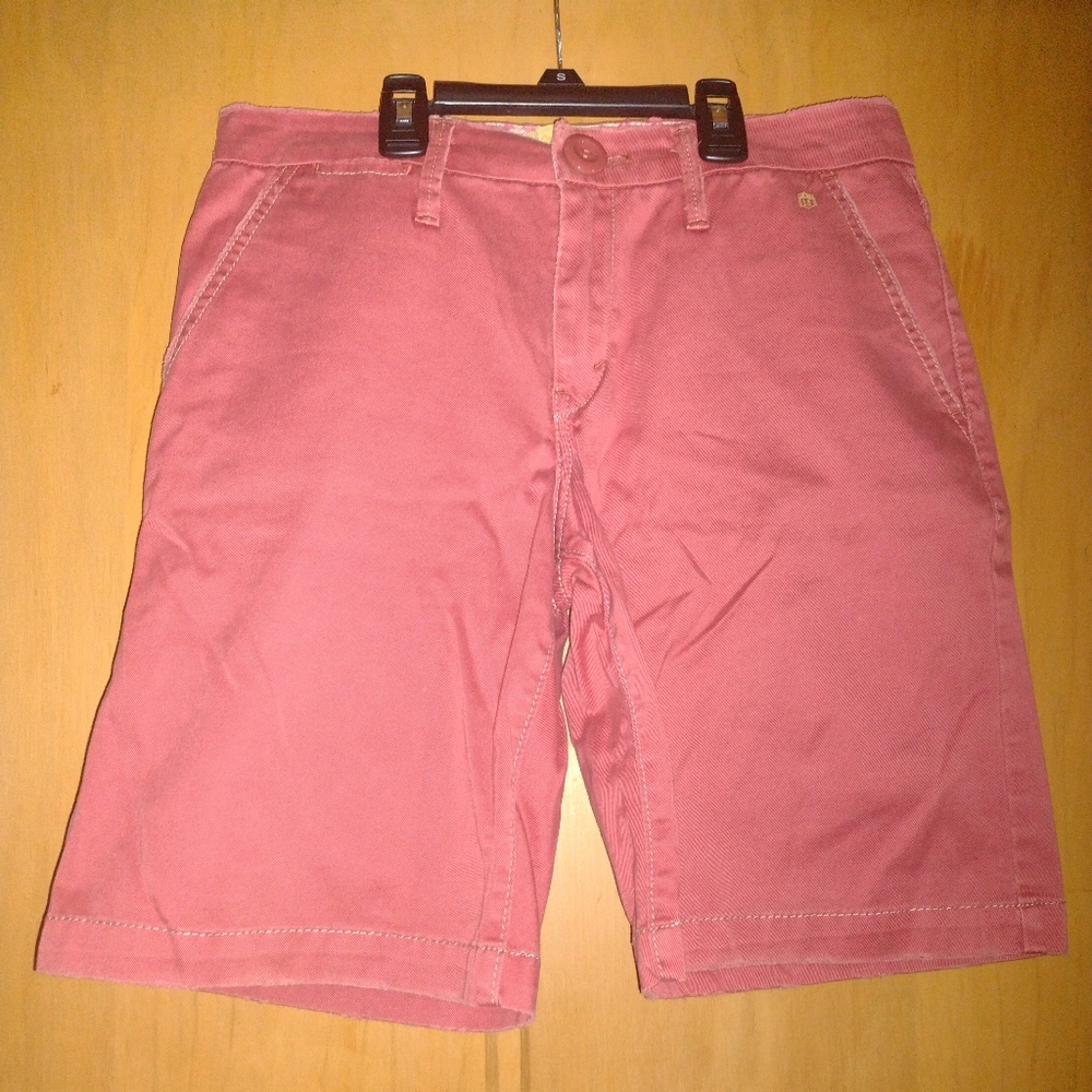Levi's Dusty Pink Bermuda Shorts Size 6